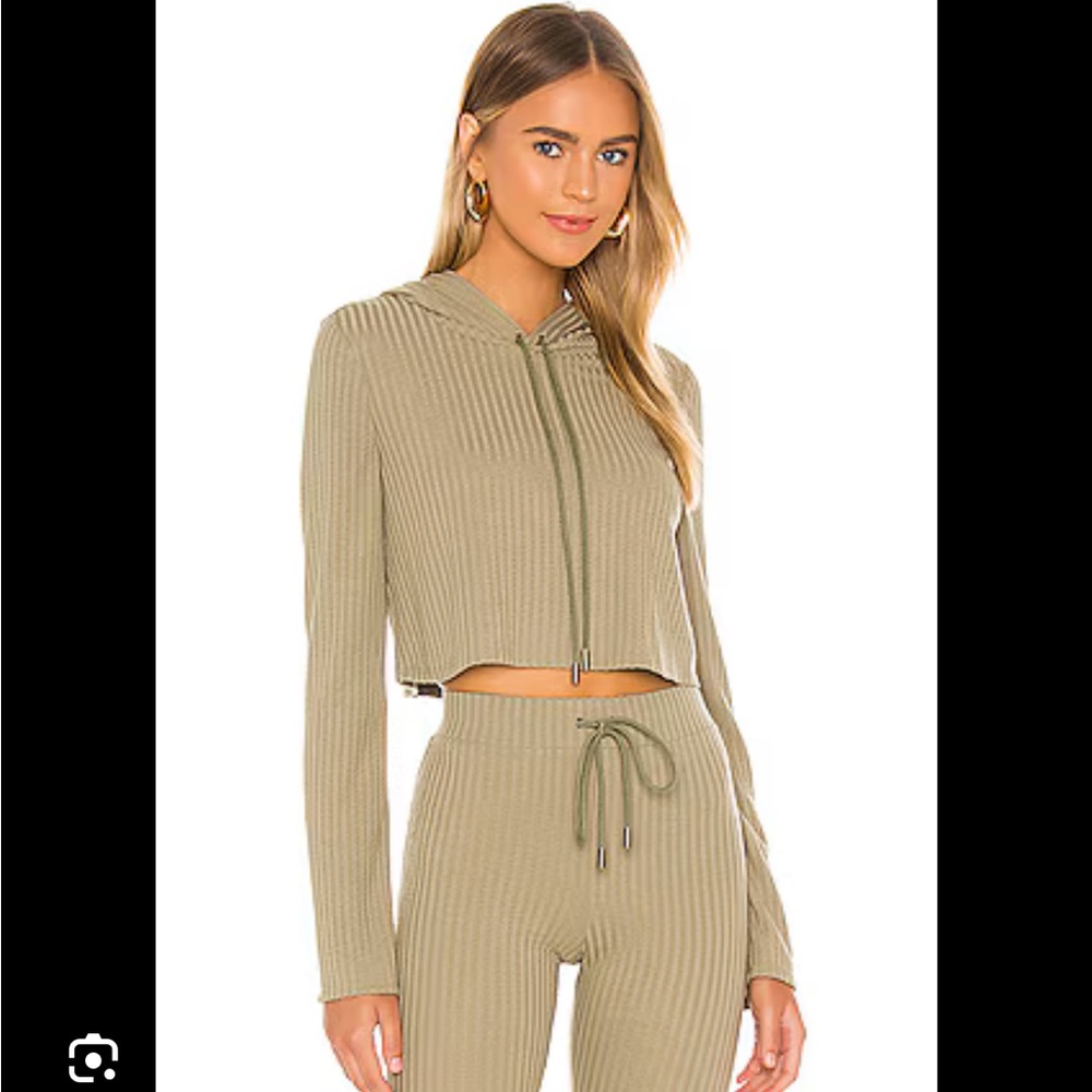 NWOT Camila Coelho Adana Top in Sage Green